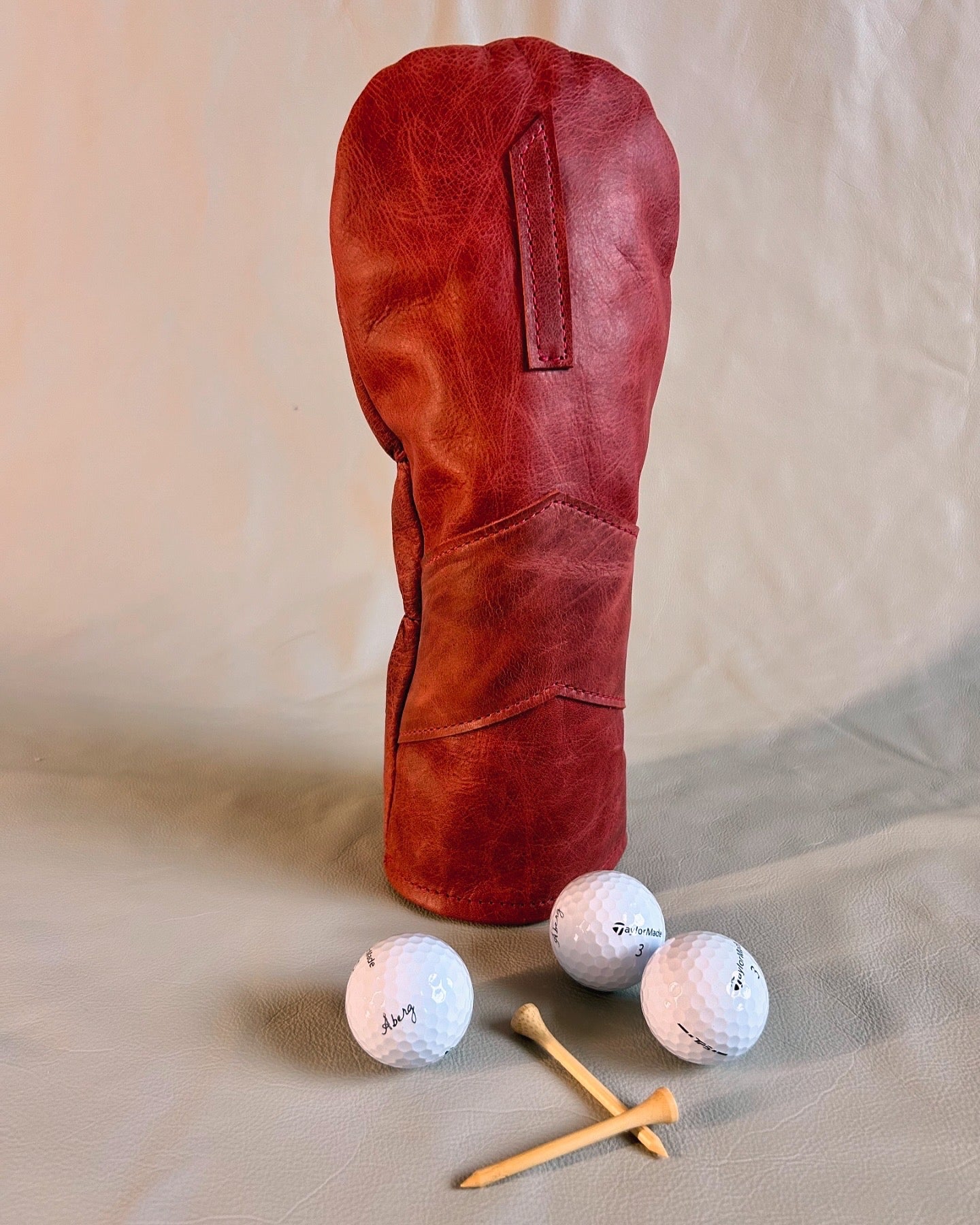 Åda Wood - Distressed Red