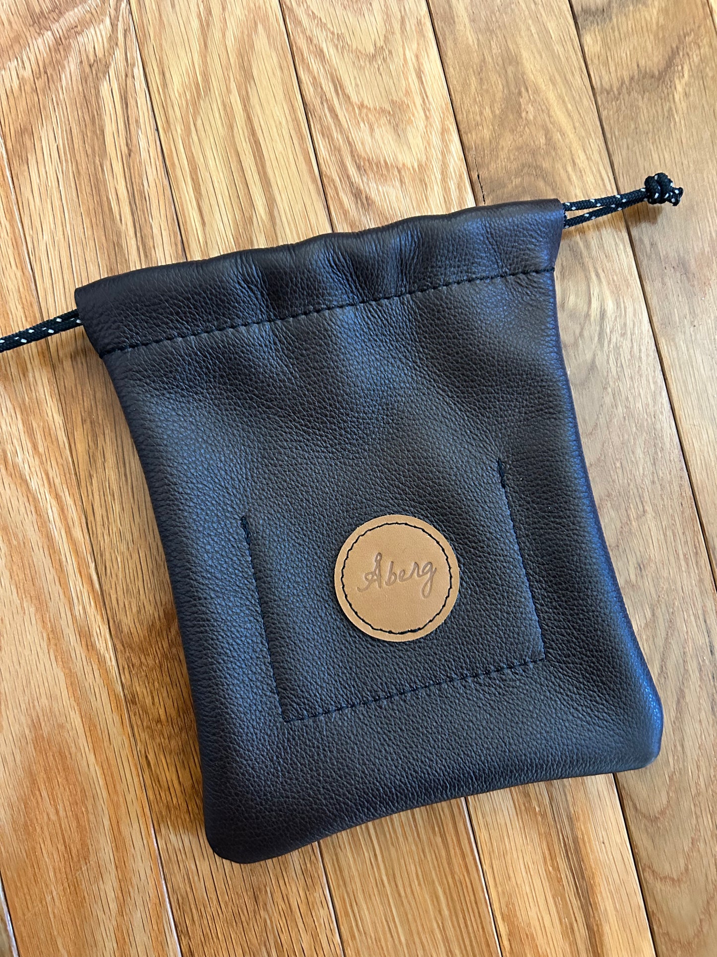 Custom valuables pouch - Brodey