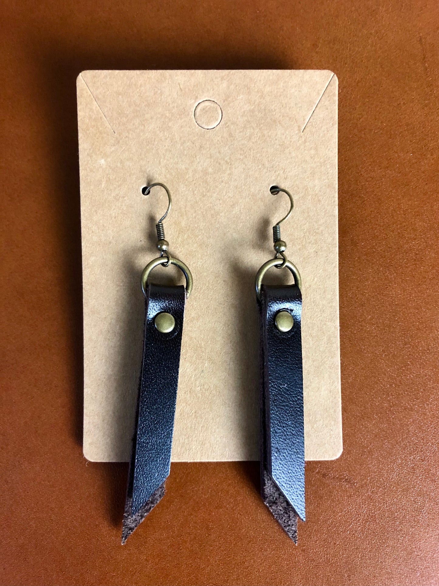 The Borrby Earring